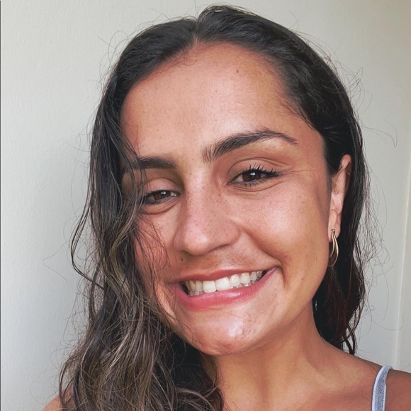 Meet your Posher, Emma. - Picture 1 of 2